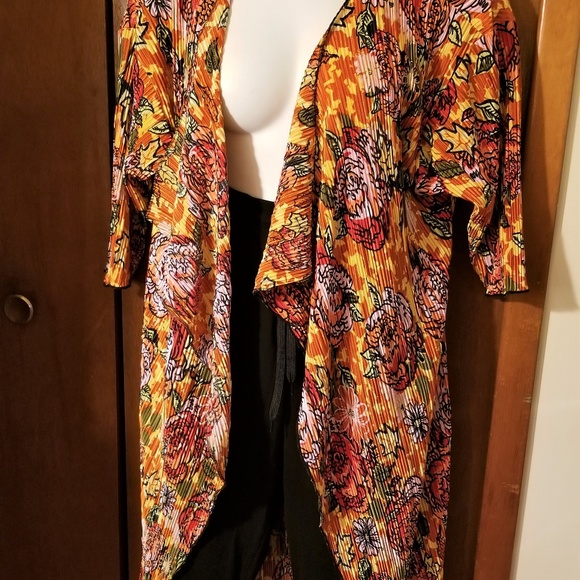LuLaRoe | Floral Crinkle Kimono Duster Cardi - Picture 1 of 8